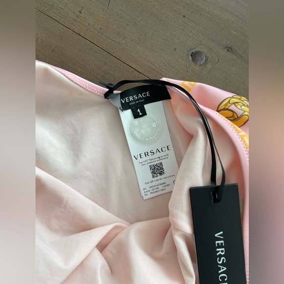 Versace chain pinstripe one-piece swimsuit pink gold NWT - Picture 7 of 8